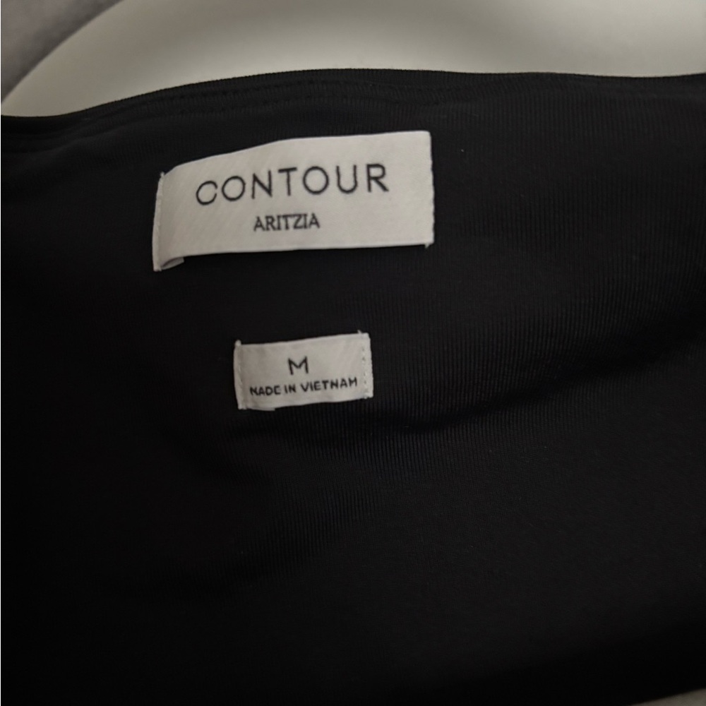 Aritzia Original Contour Boatneck - like new - black - medium - Picture 2 of 4